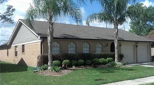2nd image of 2072 S Glencove Ln