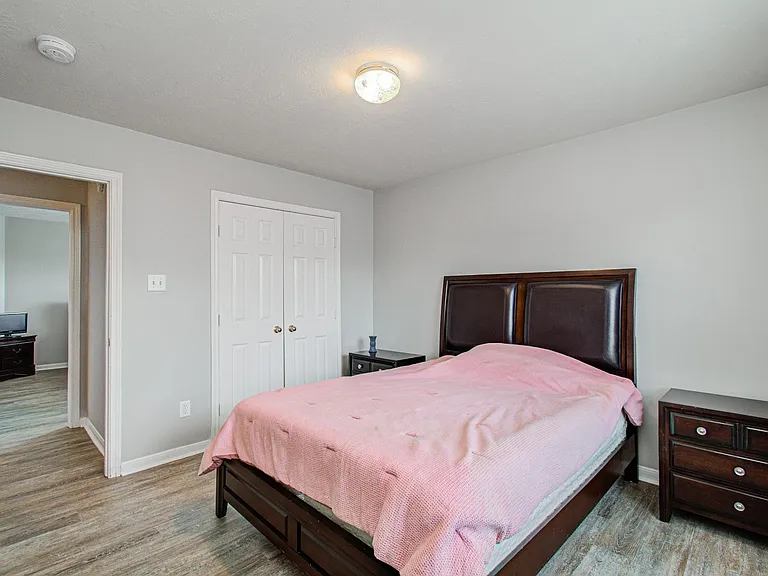 3043 W Hampton Dr — Photo 38