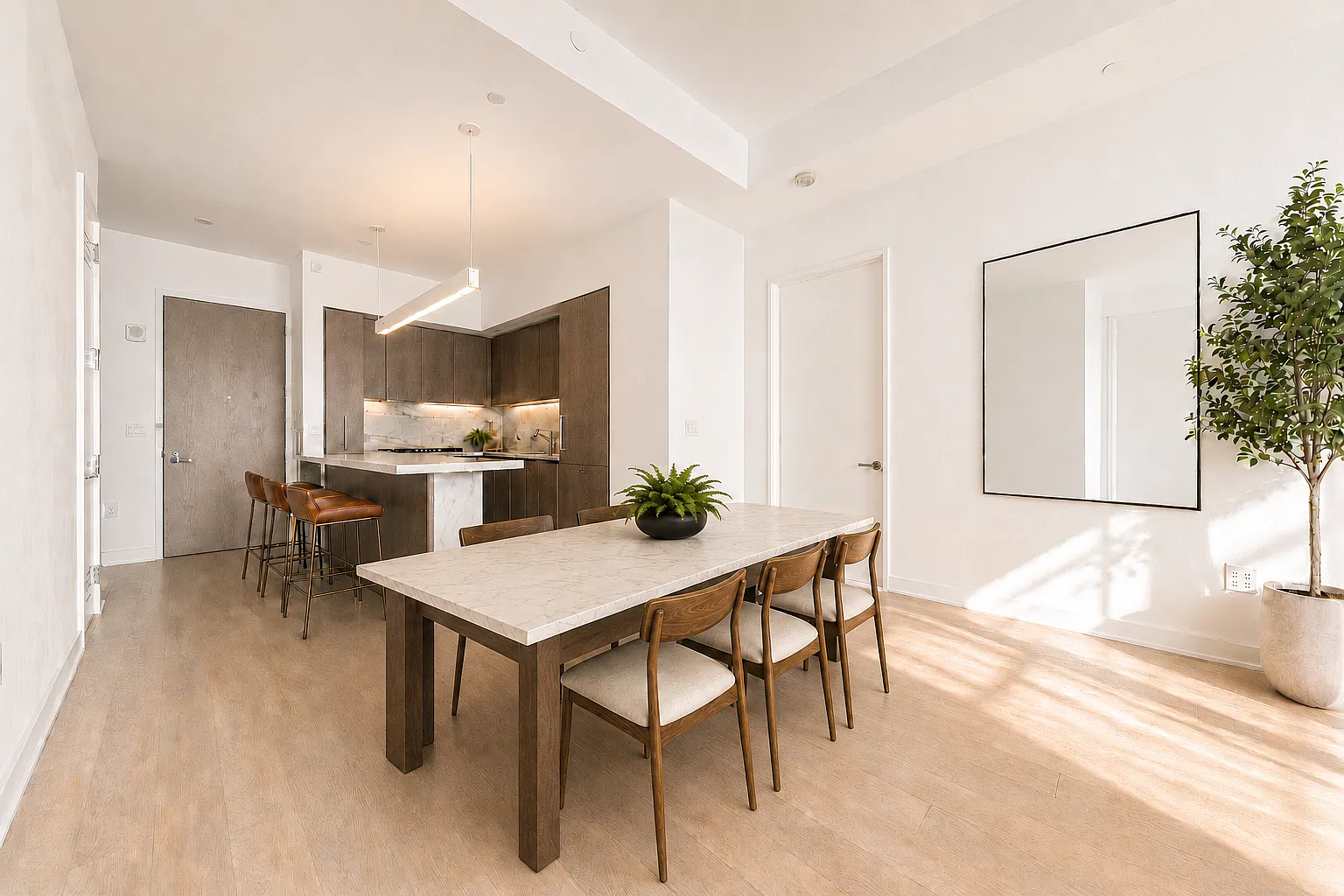 77 Charlton Street — Photo 4
