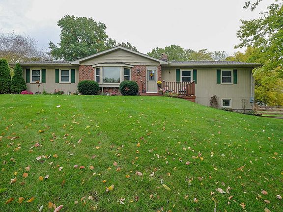 2nd image of 2249 W Gleneagle Dr