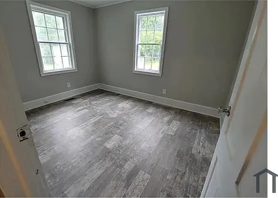 1114 Henderson Ave — Photo 14