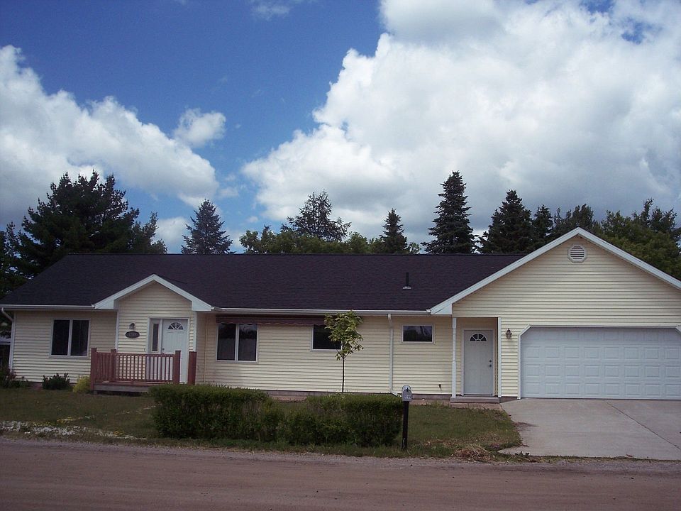 1209 NEWTON AVE