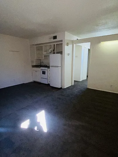 CATALINA VISTA APARTMENTS — Photo 21