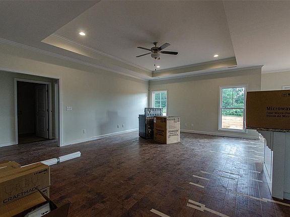 2nd image of 359 Mayberry Way