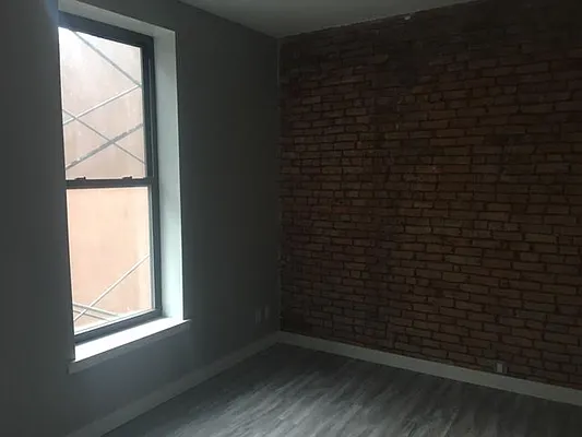 Rented by Bloom Real Estate Group | media 14