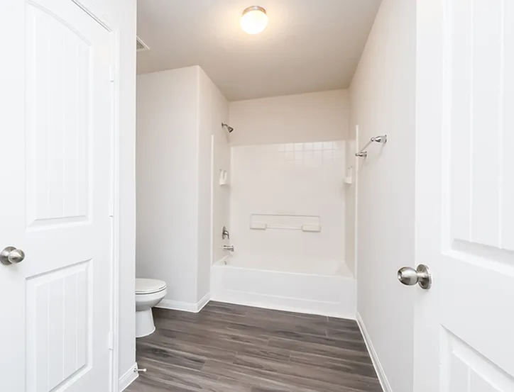 3619 Spy Glass Hill Dr — Photo 28