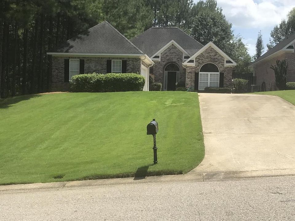 1st image of 3875 Seven Oaks Dr