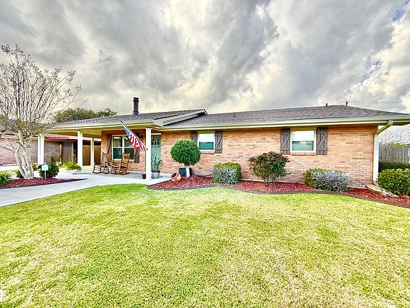 3rd image of 1005 Delmar Rd