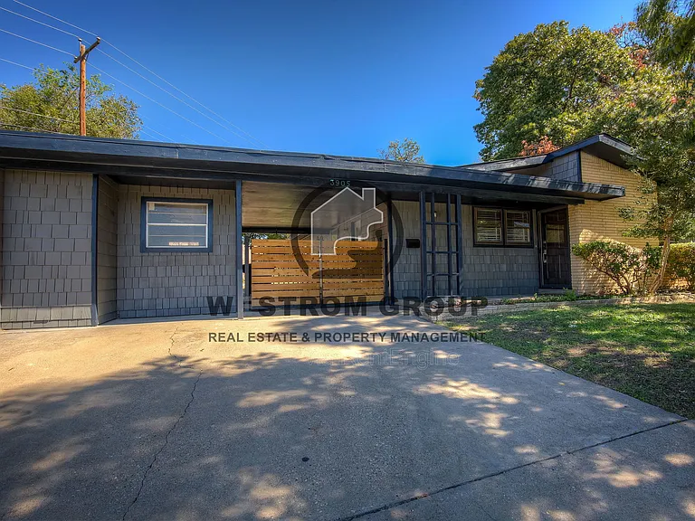3905 Sanguinet St — Photo 5
