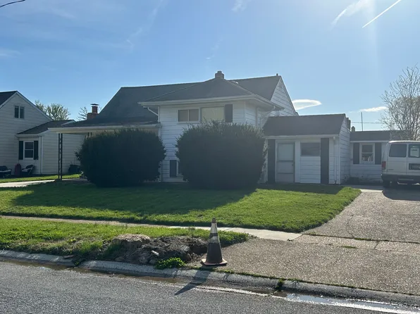 15 Matthews Rd, Newark, DE 19713