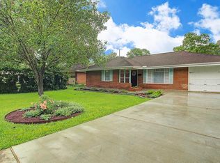 2203 Nina Lee Ln, Houston, TX 77018
