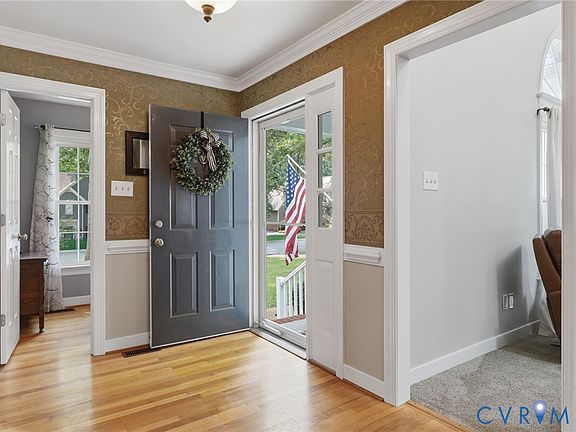 3rd image of 12506 Misty Lake Ct
