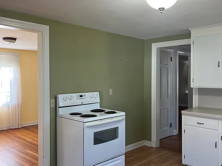 383 Wells Rd — Photo 5