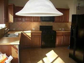 2nd image of 112 Maverick Dr