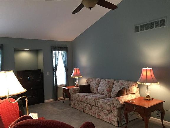 4th image of 1289 Stewart Dr