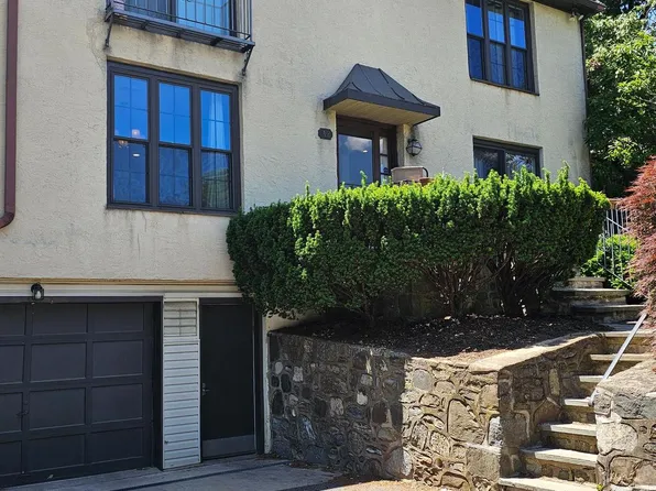 101 Montgomery Ave APT A2, Bala Cynwyd, PA 19004