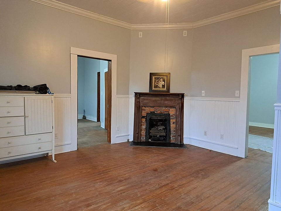 Front Bedroom