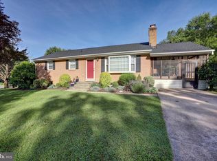 70 S Rogers St, Hamilton, VA 20158