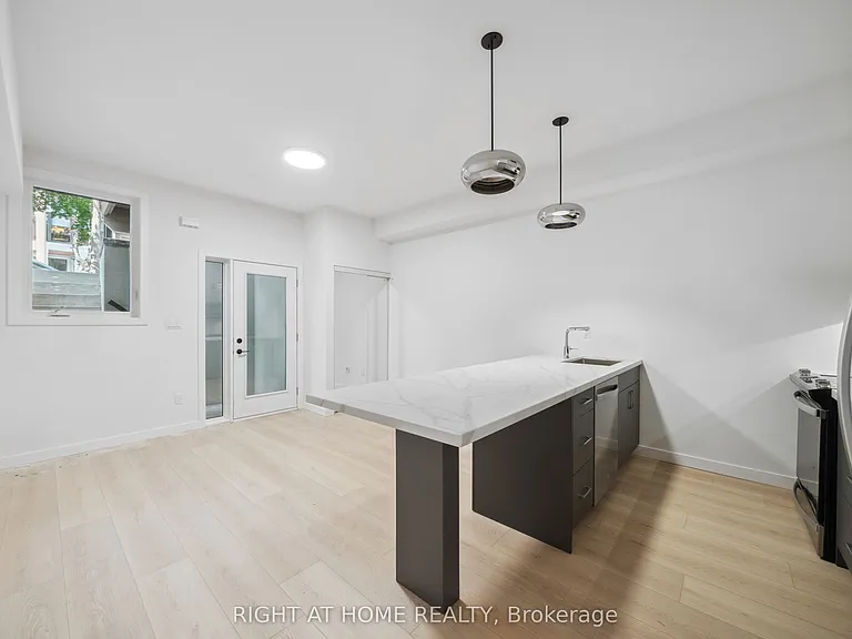 367 Howland Ave #1 — Photo 1