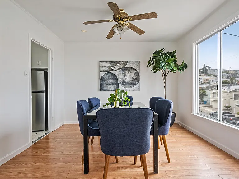 196 Jules Ave — Photo 24