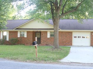 14 Clearwater Dr, Goose Creek, SC 29445