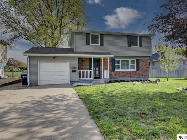 11704 Elm St, Omaha, NE 68144