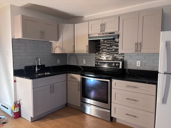 505C Kingwood St #C, Easton, PA 18045