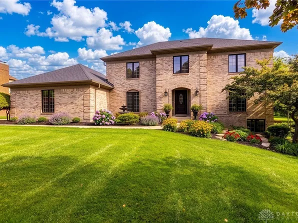 8524 Point O Woods Ct, Springboro, OH 45066