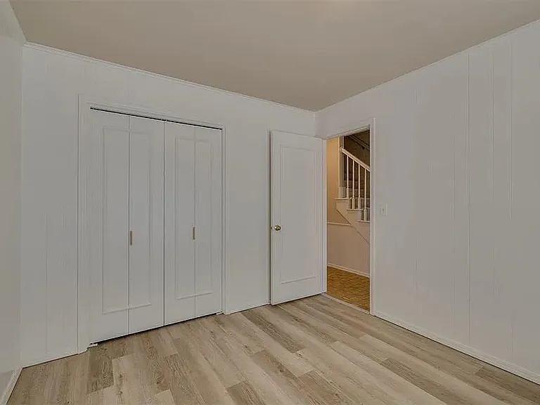 3057 W Wilshire Blvd — Photo 13