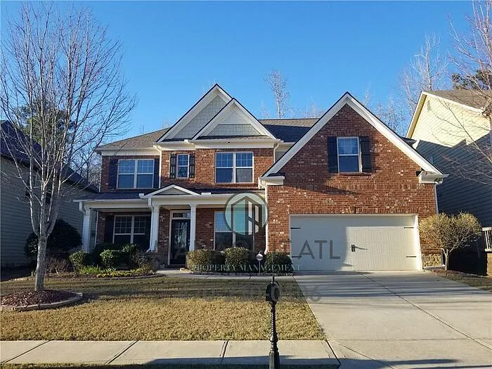 3673 Fallen Oak Dr — Photo 1