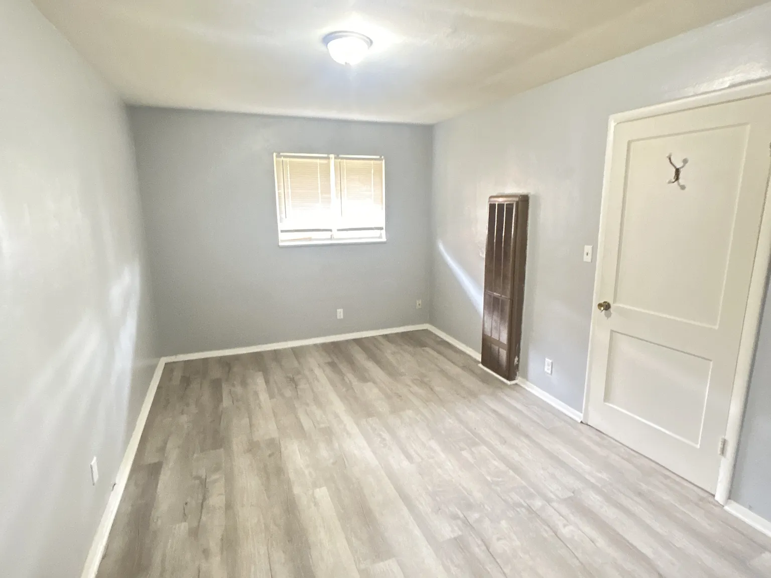 127-129 Paw Paw Street - 4 — Photo 4