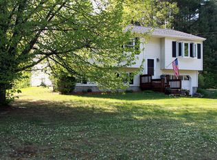 67 Birch Hill Dr, Milton, VT 05468