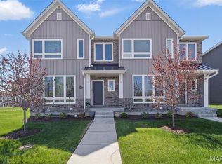 2806 McClay Rd, Saint Charles, MO 63303