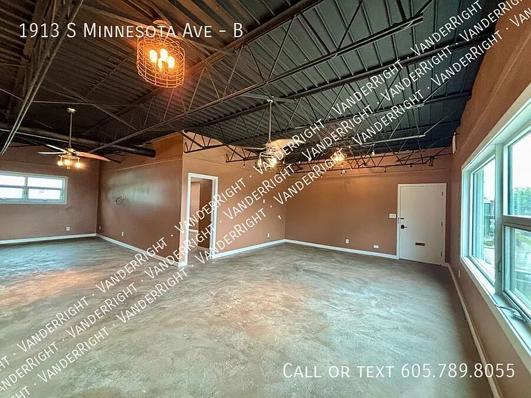 1913 S Minnesota Ave #B — Photo 4