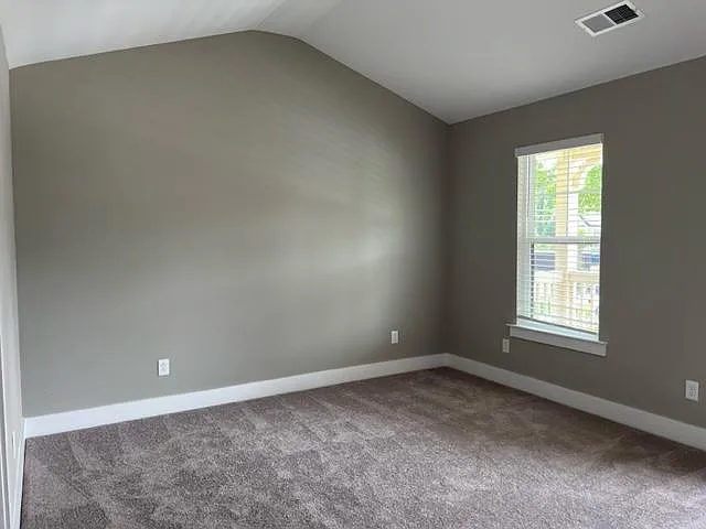 19 Old Stoney Ln — Photo 10