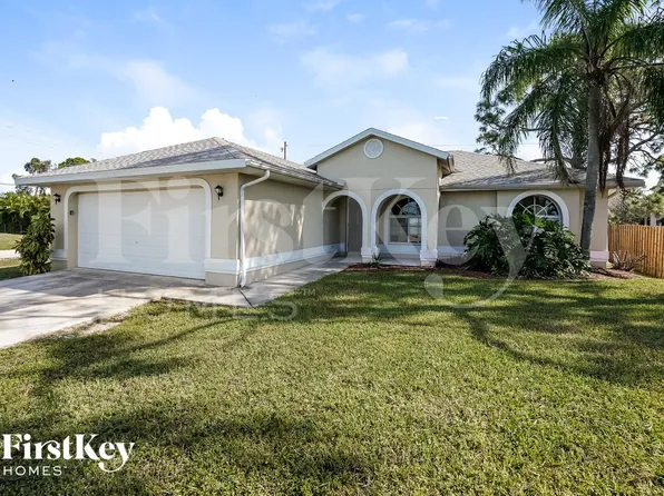 18201 Fern Rd, Fort Myers, FL 33967