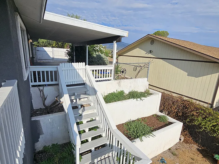 2127 S Cayuse Trl — Photo 25