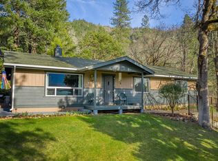 470 Manzanita Dr, Rogue River, OR 97537