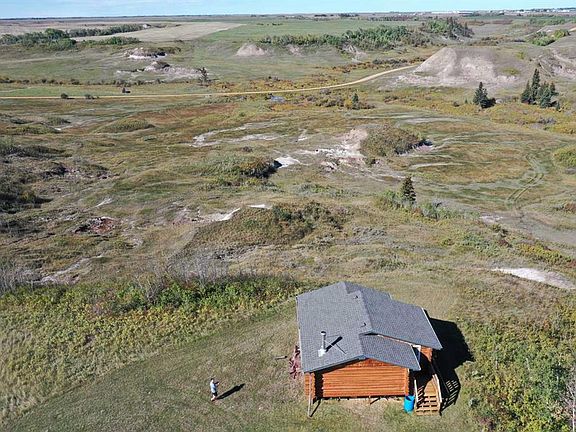 5th image of 42126 Range Road 175 Rural Stettler #6