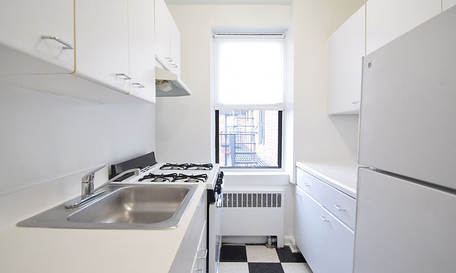 ROC 1 br kitchen