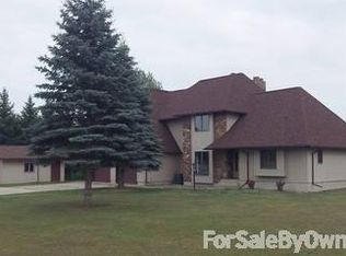 E621 Division St, Stephenson, MI 49887