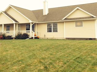 5109 Village Lane Ct, Traverse City, MI 49685