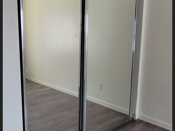 5th image of 1025 N Tippecanoe Ave Unit 116