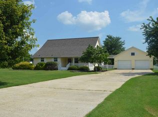 920 W Kennedy Ave, Bernie, MO 63822