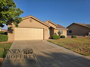 470 S Puerto Dr, Ivins, UT 84738