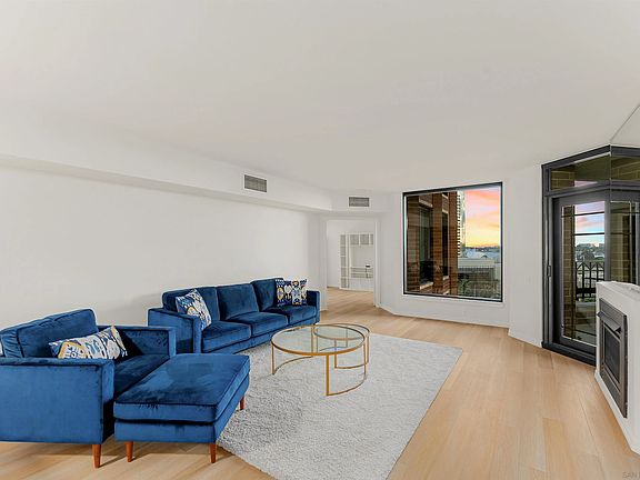 2nd image of 500 W Harbor Dr Unit 1008