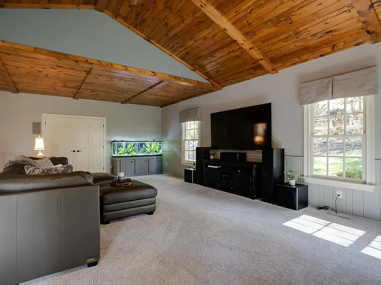 192 Diamond Ct — Photo 19