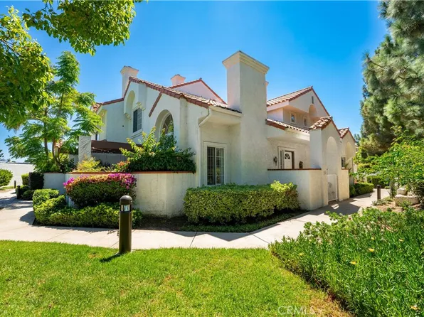 205 Camino Toluca, Camarillo, CA 93010