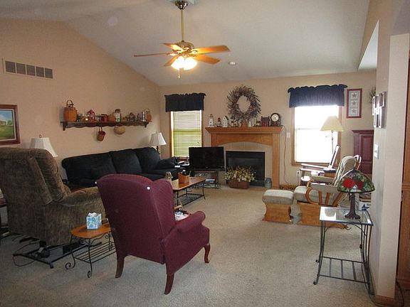 2nd image of 1299 Omega Circle Dr