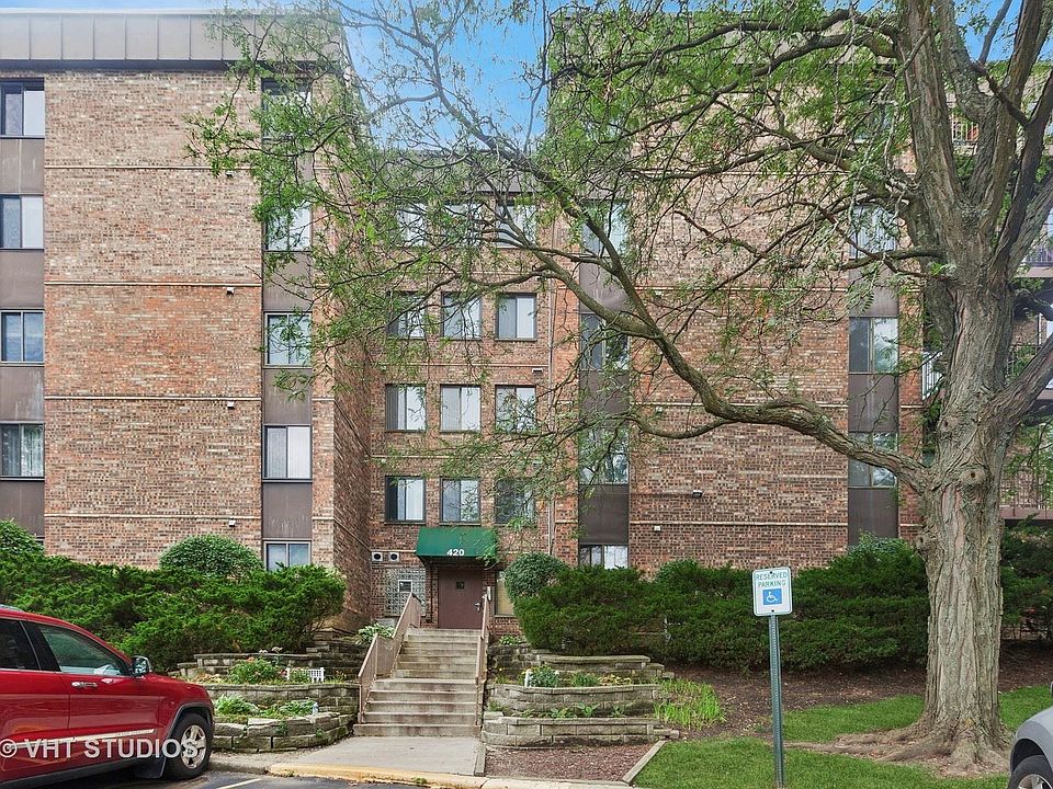 1st image of 420 Walnut Creek Ln Unit 3504